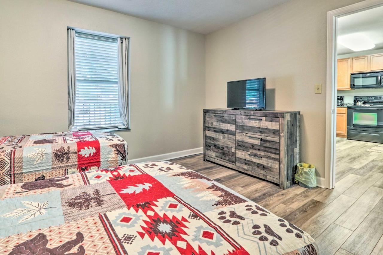 Downtown Pigeon Forge Condo With Pool Access! Eksteriør billede